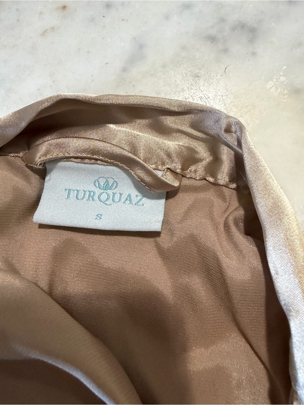 Turquaz Satin Kimono Robe above knee length - champagne gold shimmer Women SM - Picture 3 of 5